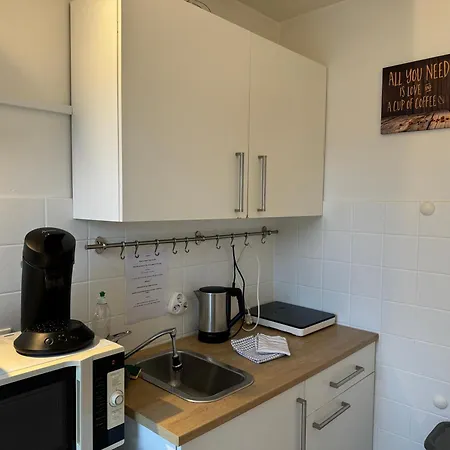 Apartament & Tram *