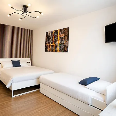 & Tram
