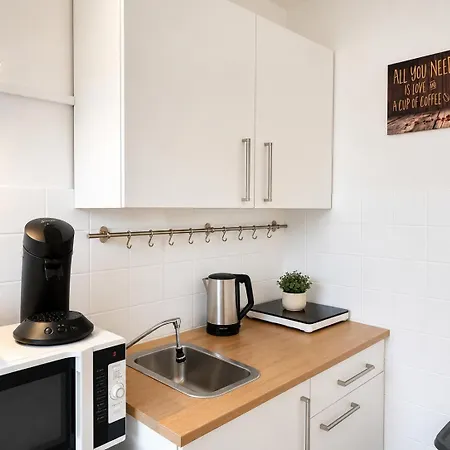 & Tram Apartman *