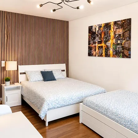 & Tram Apartman *